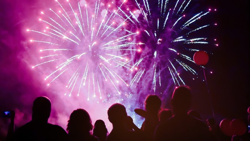 Large Firework Display in Thame